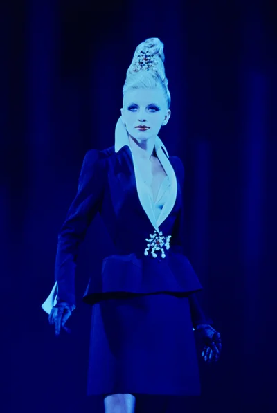 Look 77